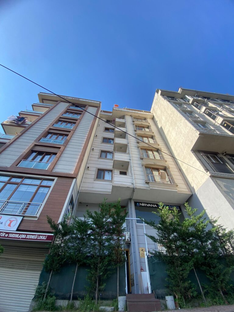 Karadolap Gelincik Apartmanı